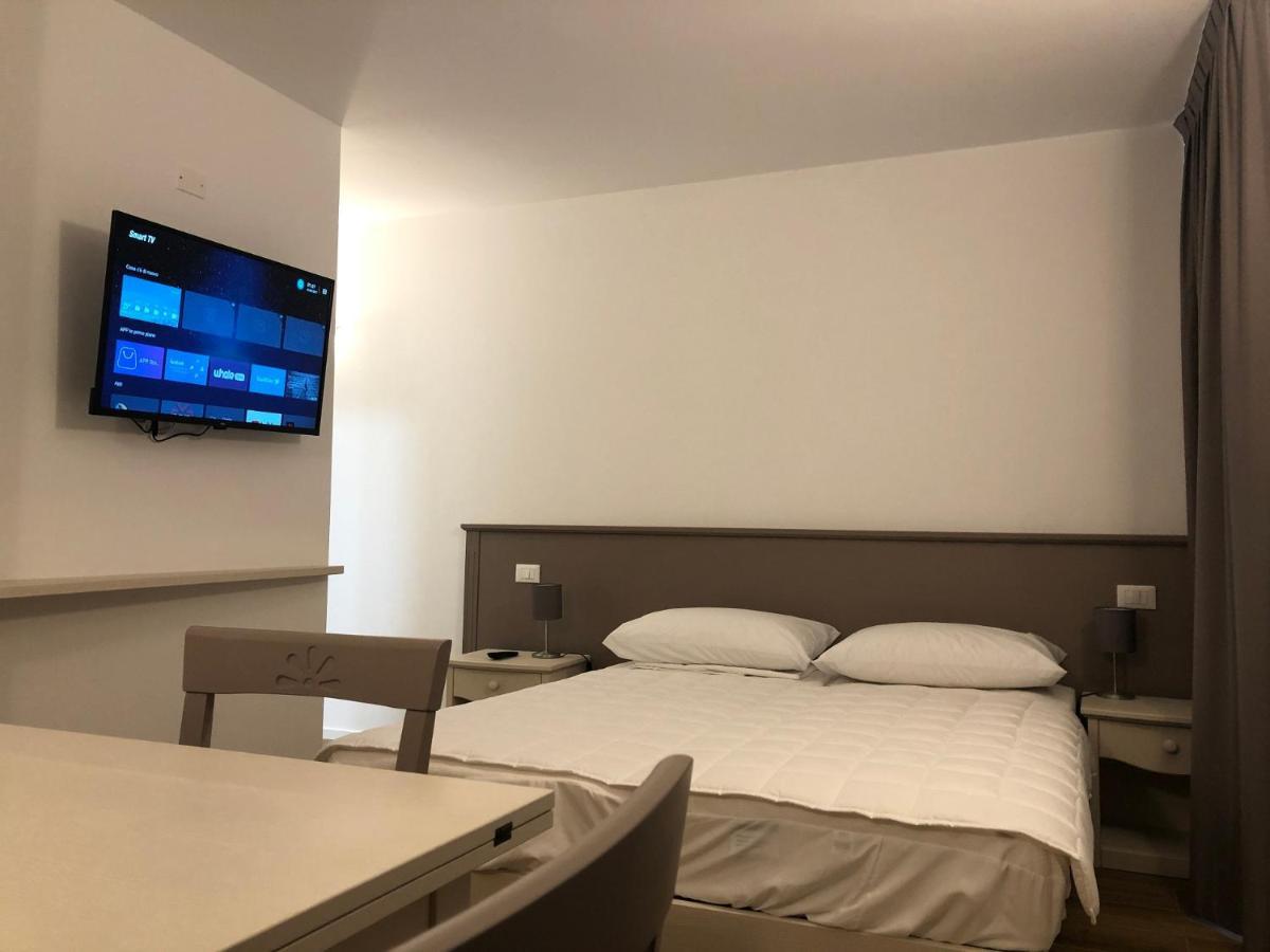 Hotel Italia Сачиле Экстерьер фото